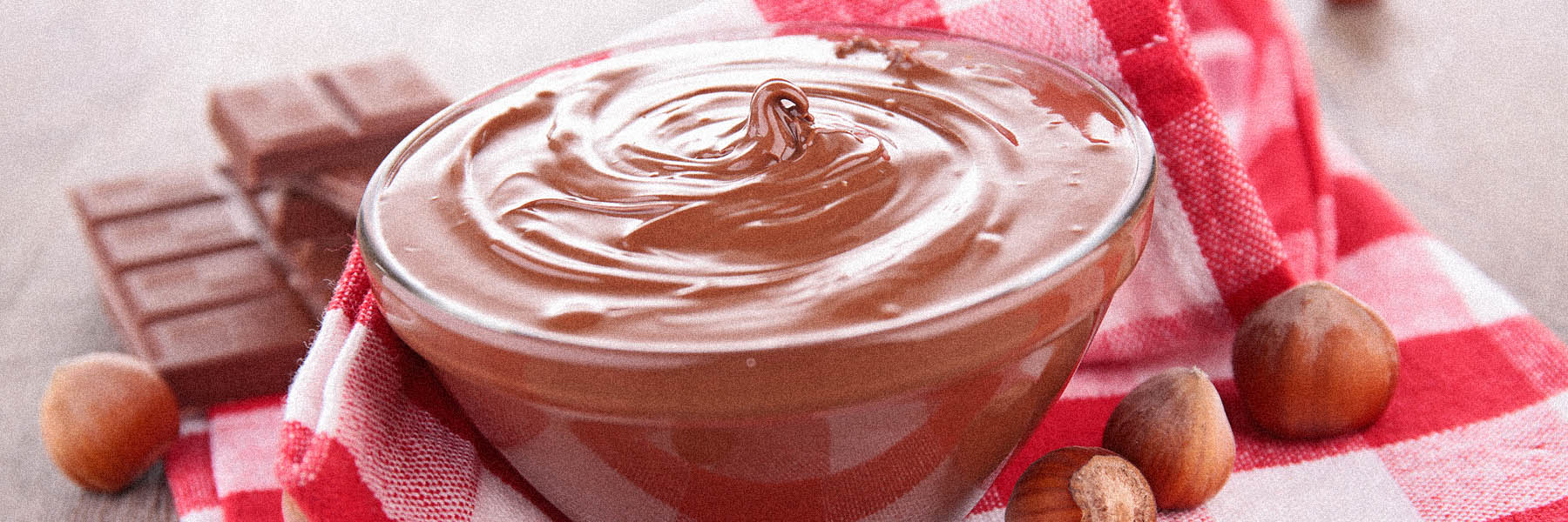 creme artigianali dolci spalmabili al pistacchio, cioccolato di modica, mandorla, nocciola